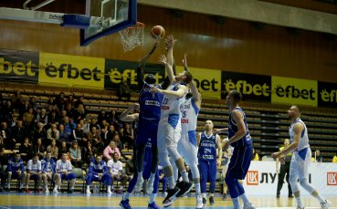 Баскетболистът на Левски Лукойл Калоян Иванов получи санкция от 400
