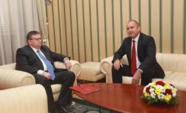  <p>Радев приказва с Цацаров за идващия основен прокурор</p> 