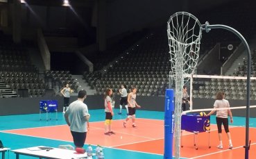 Женският национален отбор по волейбол на България започна от днес тренировки