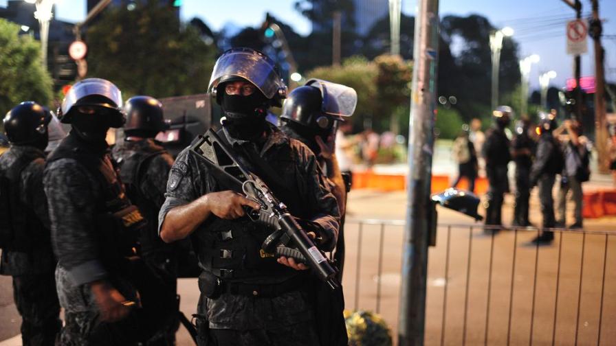 Бразилската полиция арестува мъж, заподозрян за връзки с Ислямска държава и планиран атентат