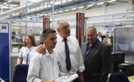  Борисов за заводите: Не си отиват, непрекъснато откриваме нови 