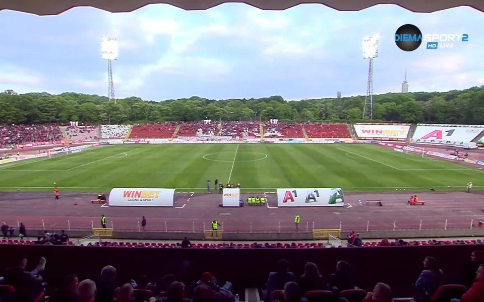 За първи път от шест години насам битката за титлата