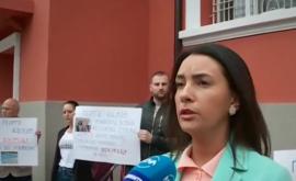  <p>В Божурище стачкуват, желаят си кмета</p> 