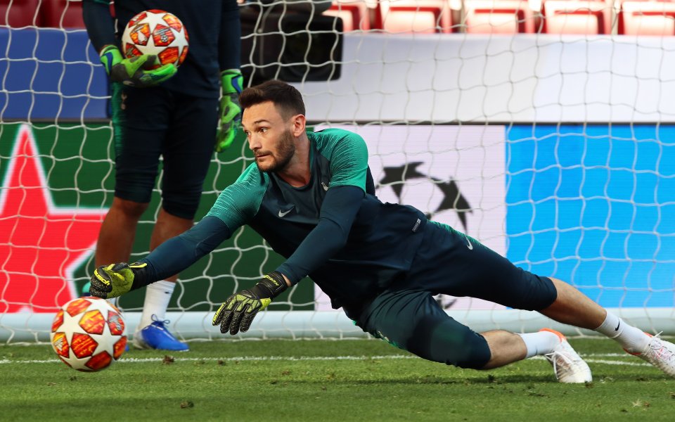 Вратарят на Тотнъм Юго Лорис коментира, че отборният дух е