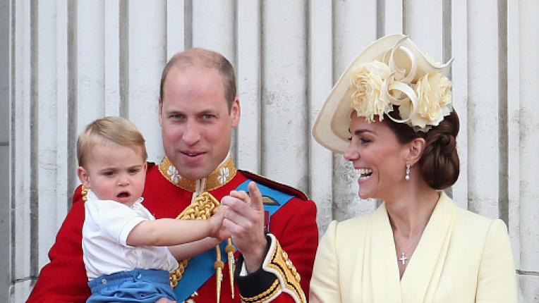  Едно щастливо кралско семейство 