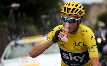 Четирикратният победител от Тур дьо Франс Крис Фрум бе опериран