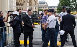  Първа работа в 