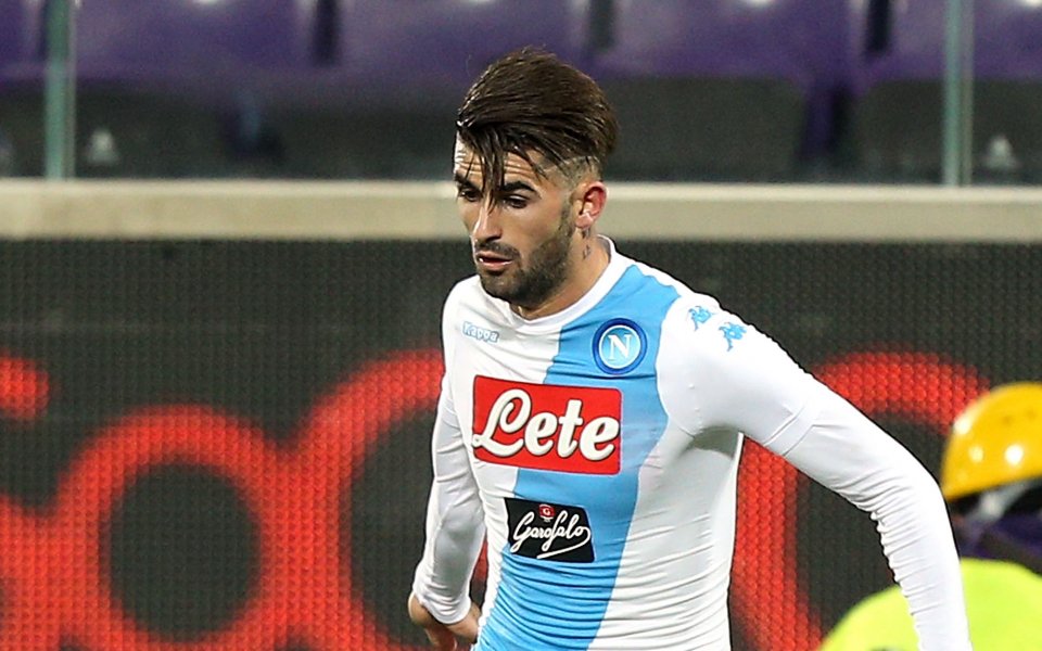 Манчестър Юнайтед е направил вече разговори с италианския Наполи за