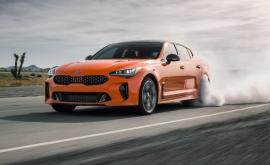  Kia Stinger GTS 