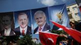  Ердоган - спокоен в последния ден преди вота, опозиционният претендент взе участие в два митинга 