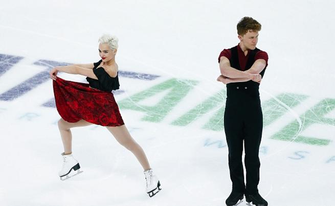  Карина и Джо по време на осъществяване 