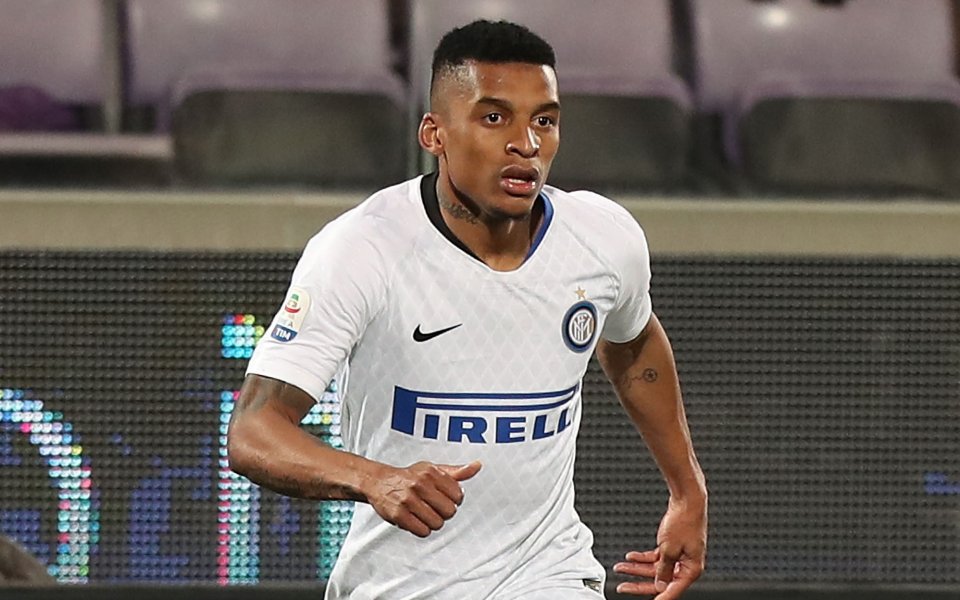 Защитникът на Интер Далберт може да се върне във Франция