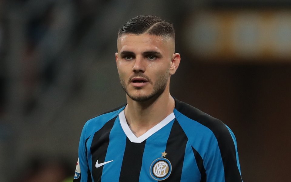 Преминаването на нападателя на Интер Мауро Икарди в Наполи е