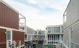  <p>Иновативно! Къщи, които са <strong>върху вода</strong> (ВИДЕО)</p> 