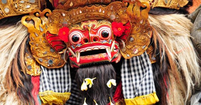 Начало Как да се включа Вдъхновените Баронг Рангда уаянг кулит и