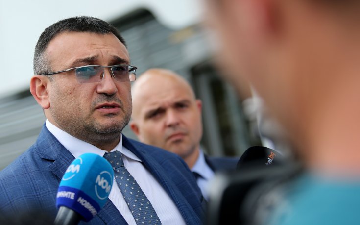 Министър Маринов: Наясно сме какъв натиск се оказва върху реферите