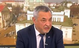  Симеонов: Сидеров бе освободен, тъй като не идва 