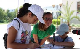  <p><strong>Мобилни библиотеки</strong> насърчават четенето през лятото</p> 