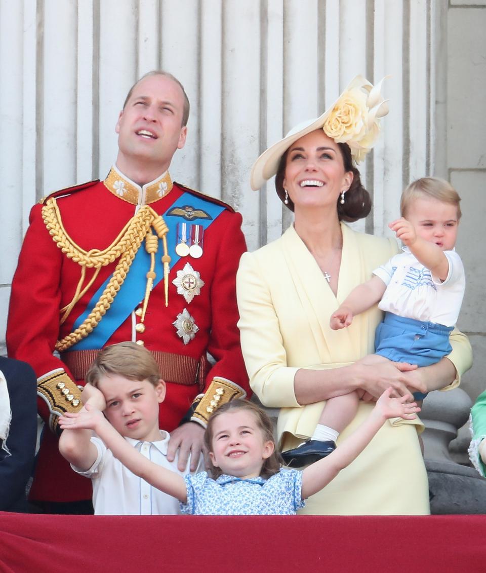 Кейт и Уилям кралско семейство