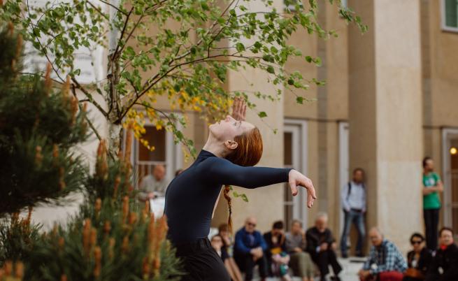 Танц срещу безразличието – модерен прочит на съвременното ни общество