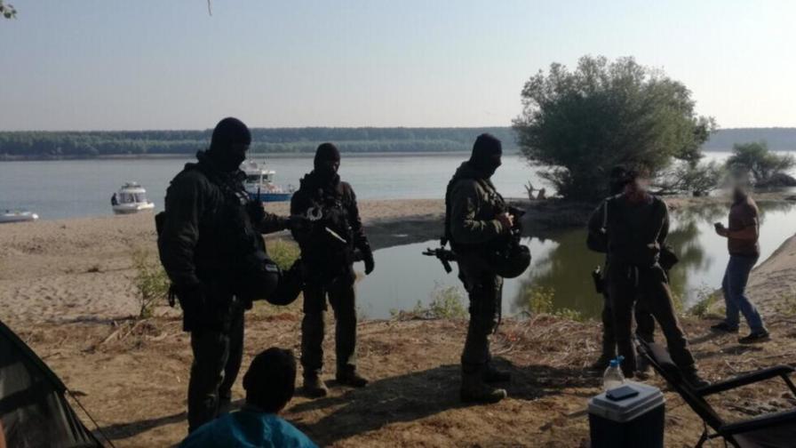  Ето по какъв начин задържаха трафикантите на мигранти през Дунав 