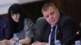  Каракачанов: Законът за доброволната военна работа е подготвен 