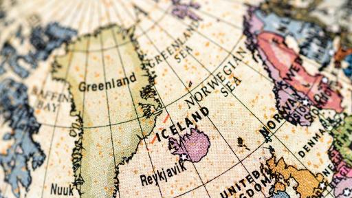  <p><strong>Защо</strong> Тръмп желае <strong>да купи</strong> Гренландия?</p> 