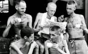  1945, Сингапур: Бивши военнопленници пият чай 