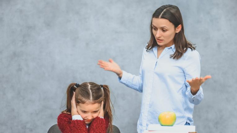  Как да оказа помощ, в случай че детето не харесва учителя 