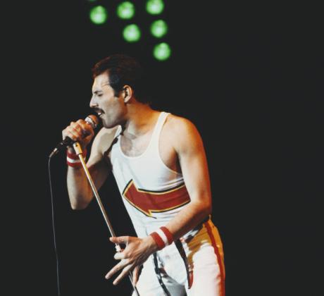 Нова биографична книга разкрива нещо което до скоро изглеждаше немислимо