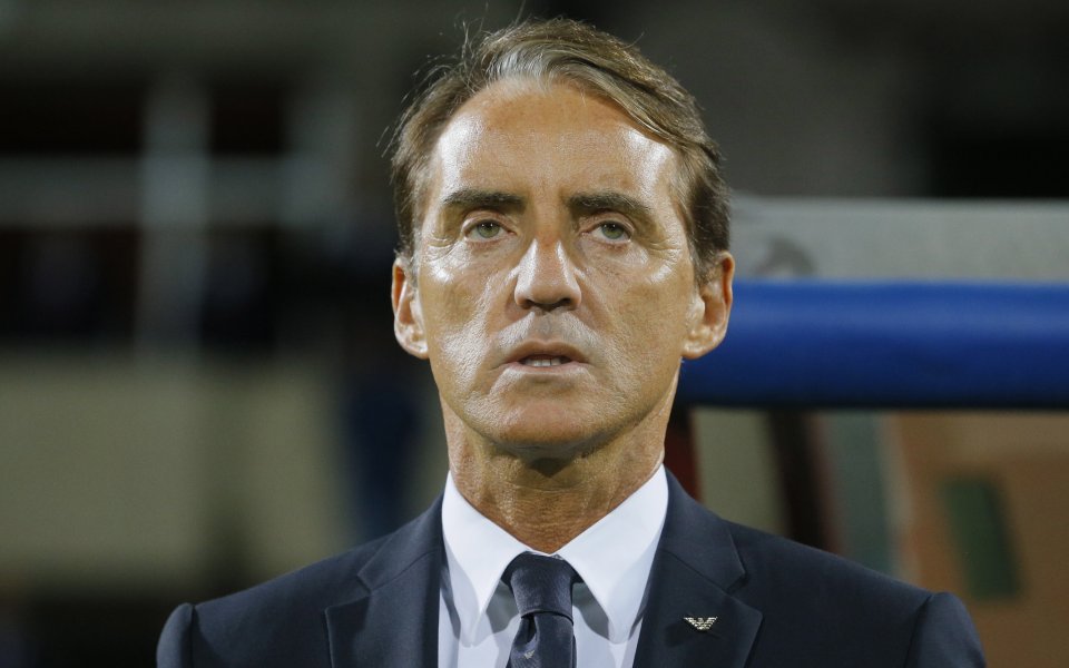 Манчини остава начело на Италия до Мондиал 2022