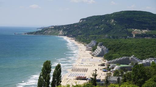  <p>"Море на вятъра" - <span style= 