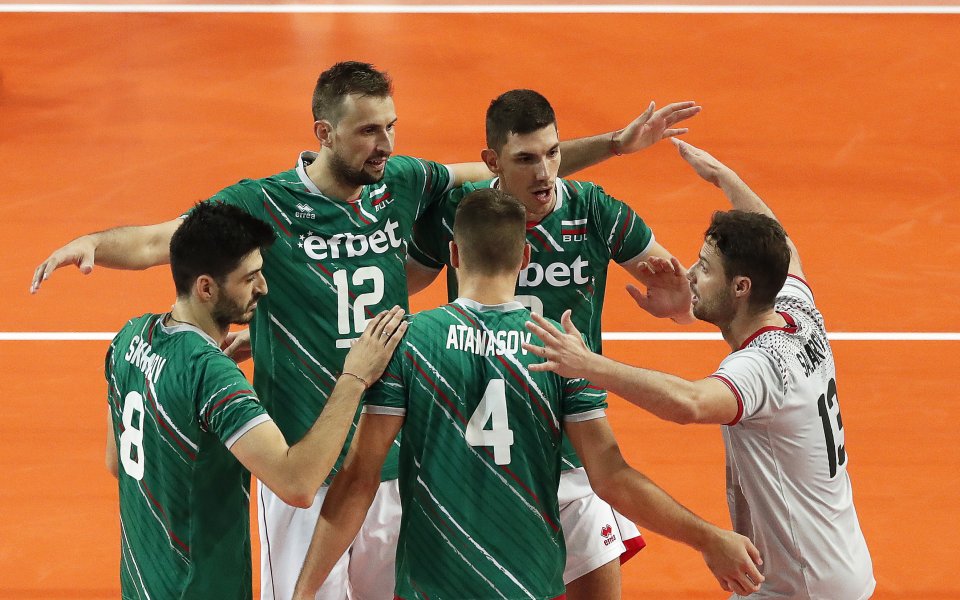 България излиза днес във втори двубой от група "А" на