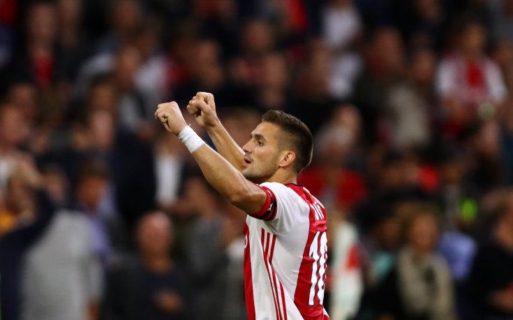 Случайност или трик? Голът на Аякс (видео)