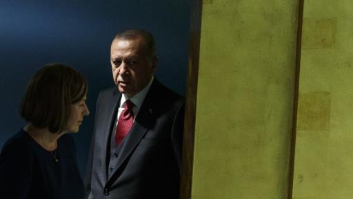  Турция с проект да настани един милион бежанци в Североизточна Сирия 