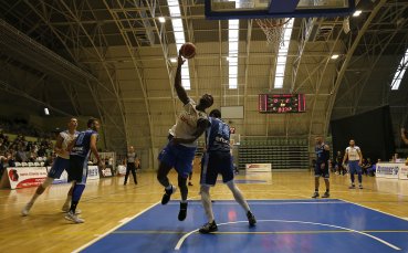 Левски Лукойл спечели традиционния баскетболен турнир турнир купа Пловдив който