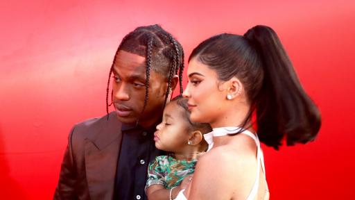  <p><strong>След 2-годишна&nbsp;връзка</strong>, те си "дават почивка"</p> 