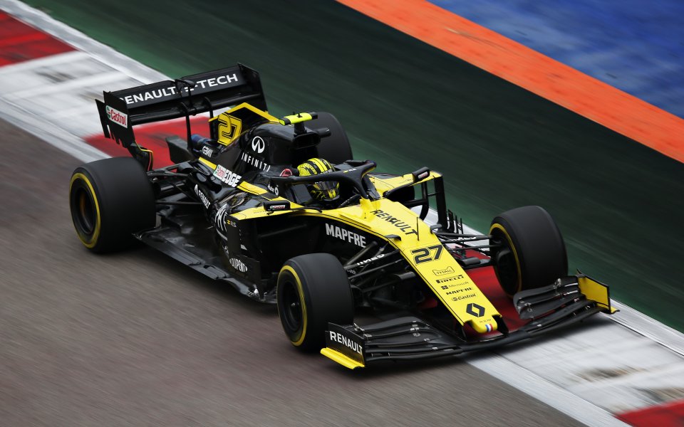 Нико Хюлкенберг е отхвърлил предложението да кара за Хаас през