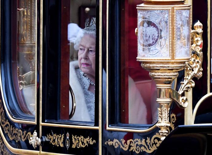 Кралица Елизабет II Обединеното кралство