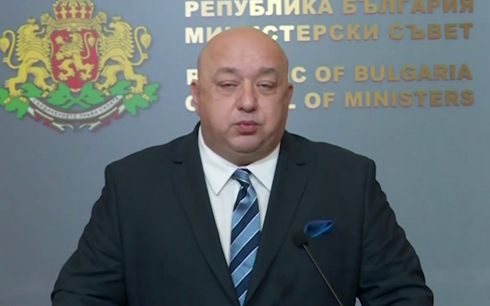 Президентът на БФС Борислав Михайлов да си подаде оставката. За