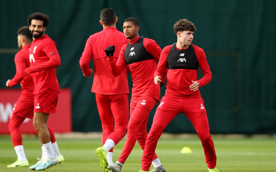 Поредица от клубове в Англия са изпратили проследяващи устройства на