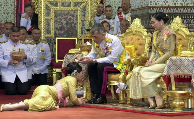 Как втората съпруга на тайландския крал изпадна в немилост