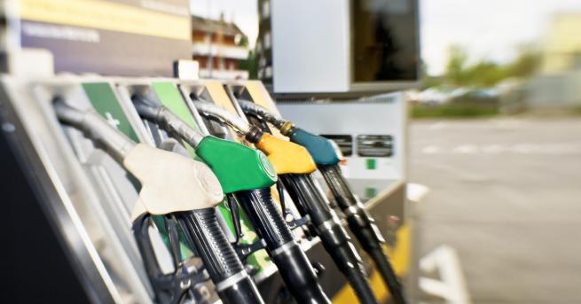 България Министерството на финансите предлага създаването на държавни бензиностанции Предвижда