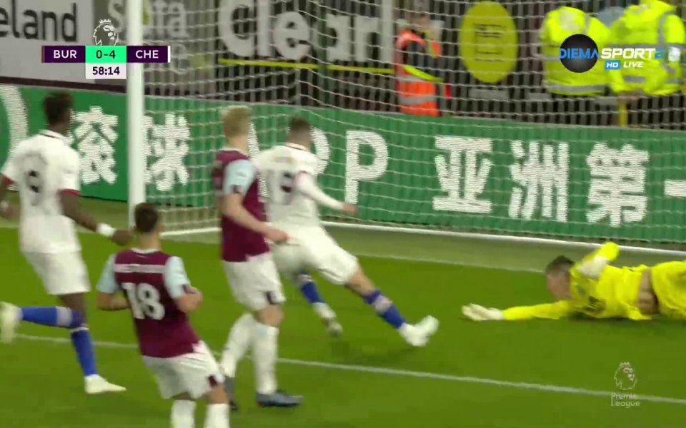 Отборът на Челси поведе с 4:0 нпри гостуването на Бърнли