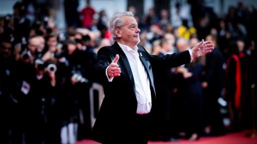  <p>Ален Делон на 84! Как се промени артистът през годините</p> 