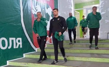 Бившият футболист на Ботев Враца Валентин Илиев се завърна в