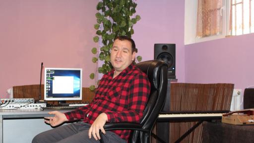  Панчо – Ди Джеят, който обича да прави хората щастливи 