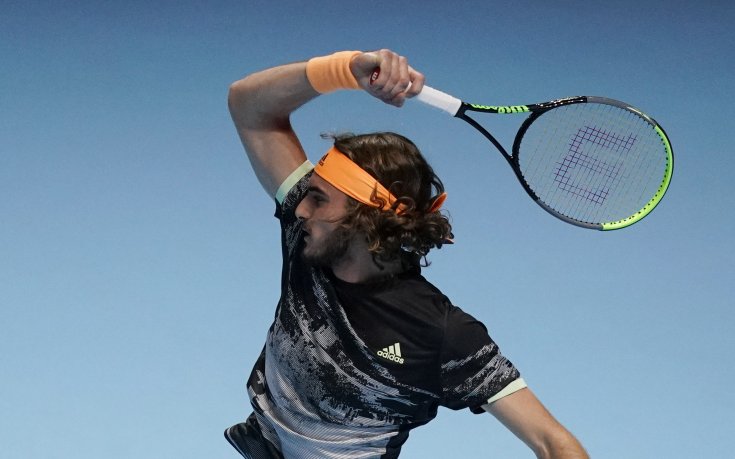 Циципас сломи Федерер и е на финал при дебюта си в Лондон