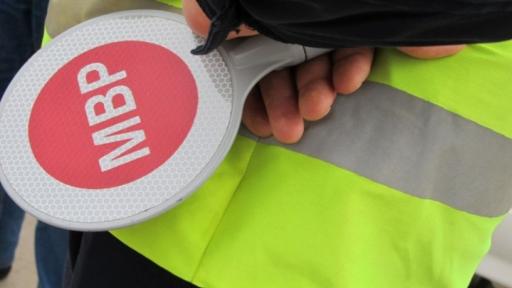  Камион и кола се удариха край Ребърково, има жертва 