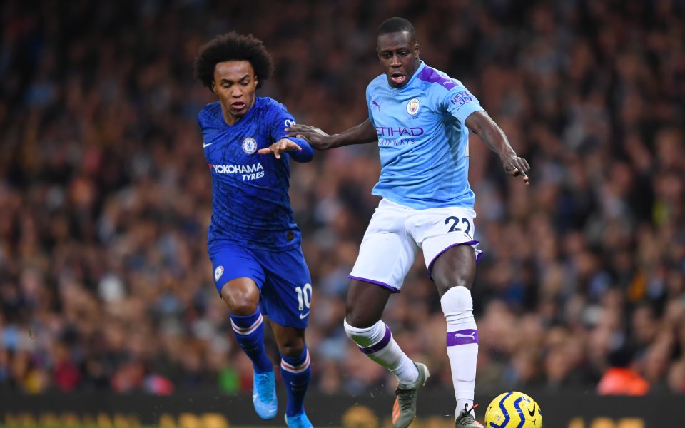 Отборите на Манчестър Сити и Челси играят при резултат 0:1